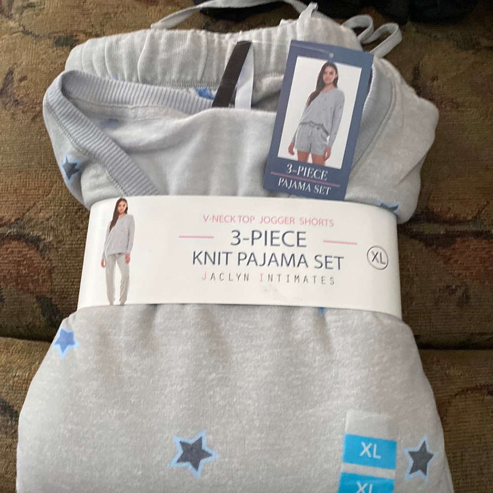 Jaclyn 3 piece Pajama Set NEW.  XL